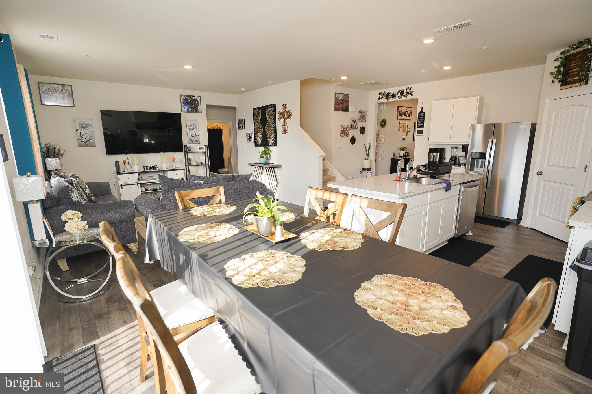 SASSAFRAS MEADOWS - Residential