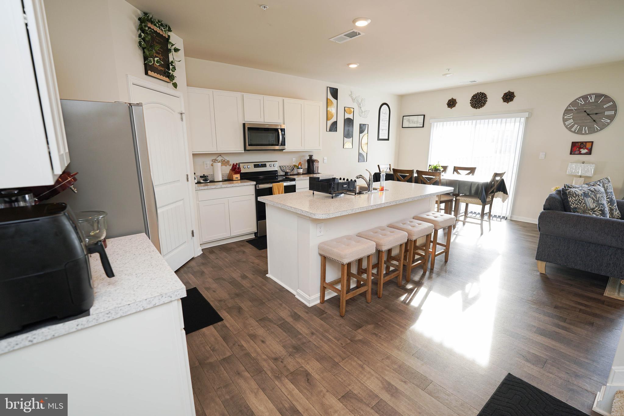 SASSAFRAS MEADOWS - Residential