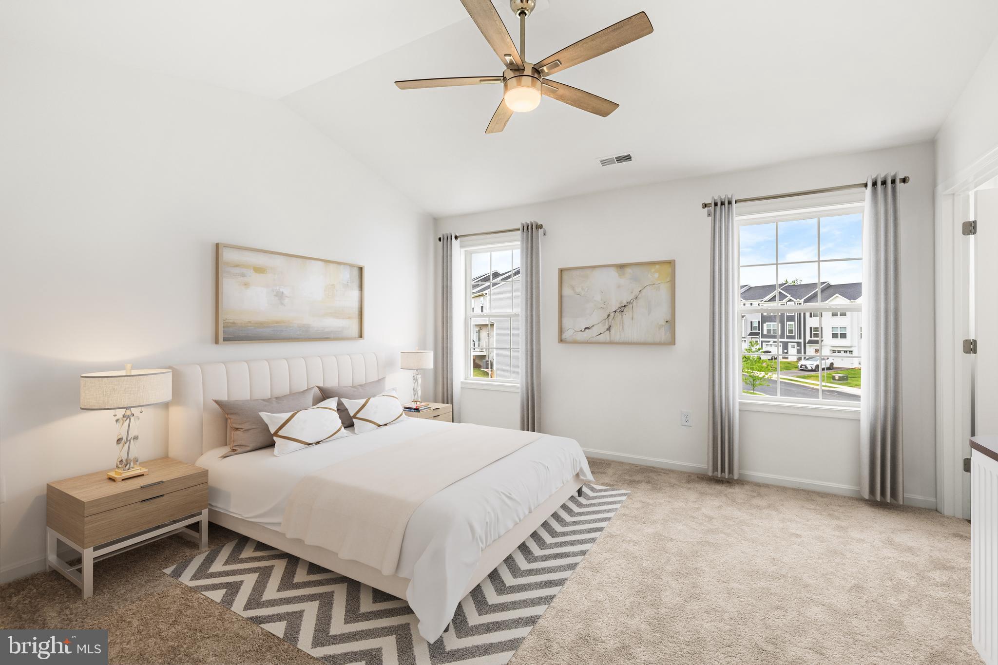 MAGNOLIA POINTE - Residential