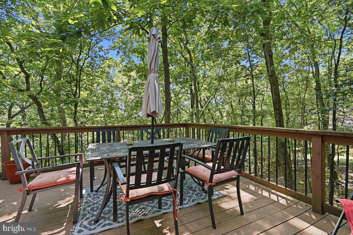 SAW CREEK ESTATES - Residential