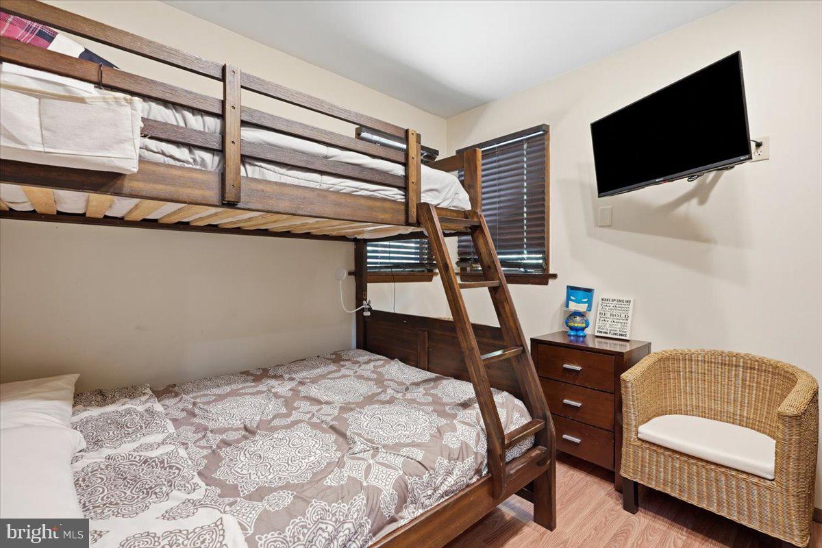 SAW CREEK ESTATES - Residential