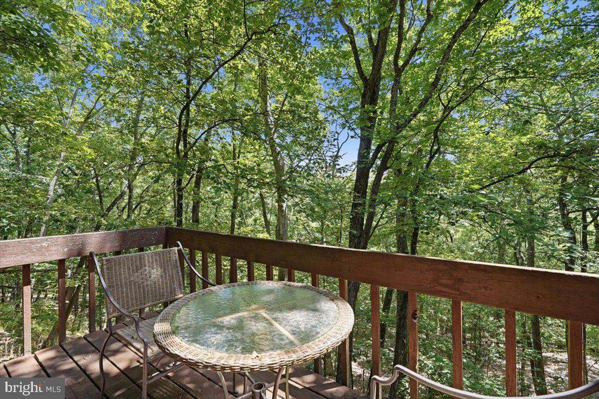 SAW CREEK ESTATES - Residential