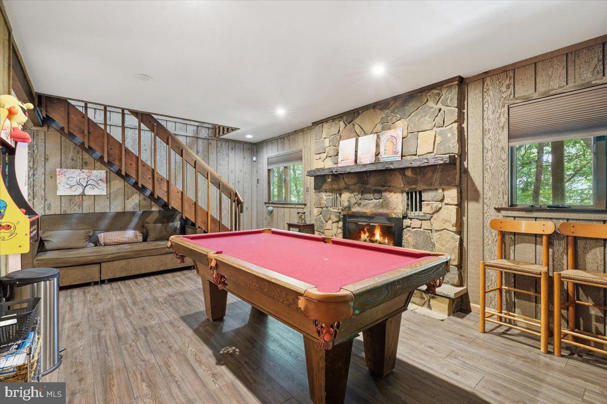 SAW CREEK ESTATES - Residential