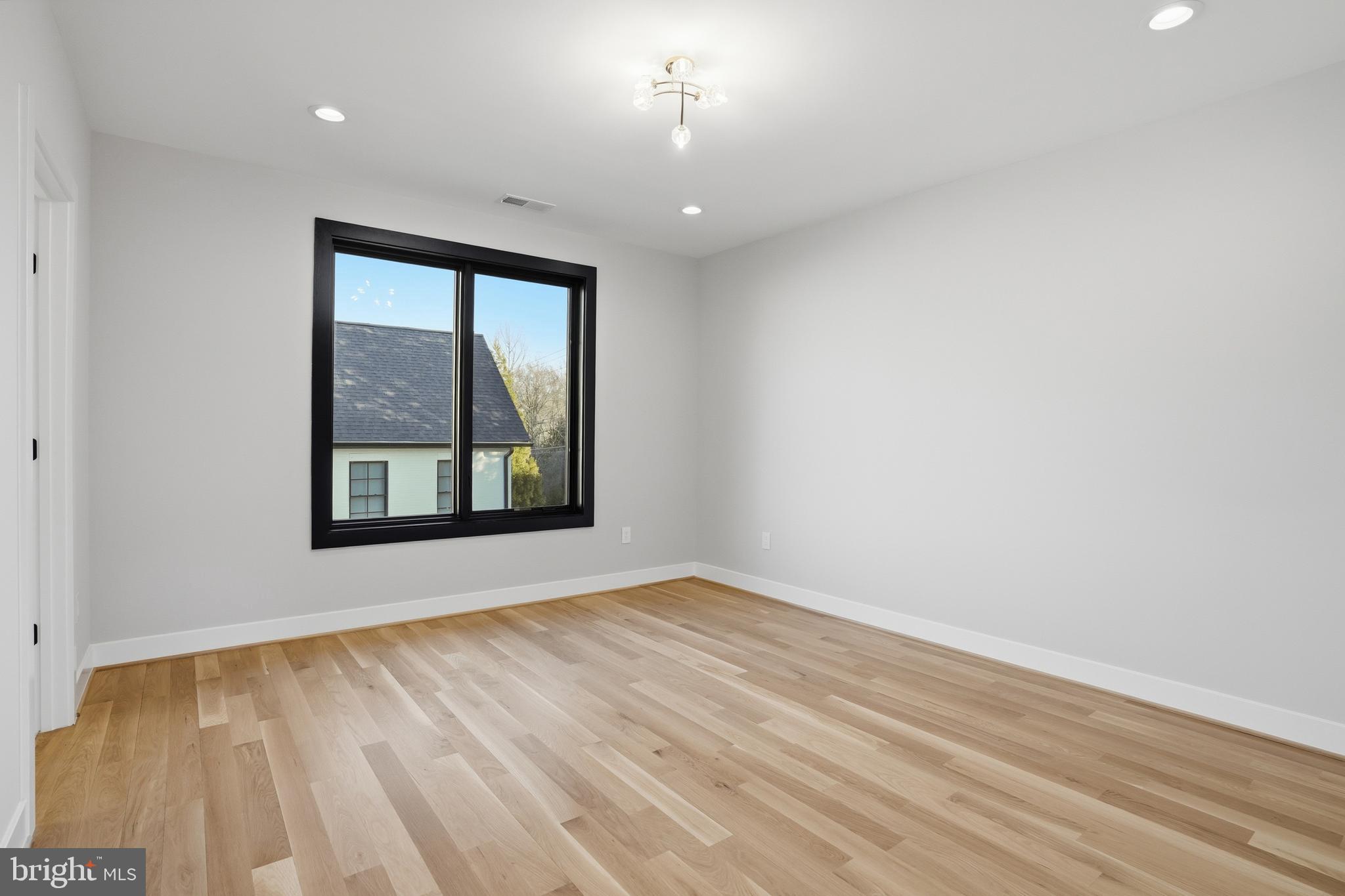 CHESTERBROOK - Residential