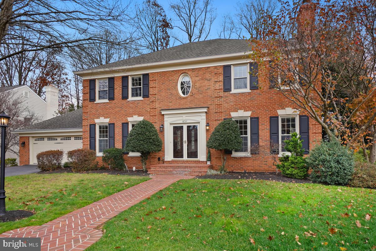 TIMBERLY SOUTH - Residential Lease