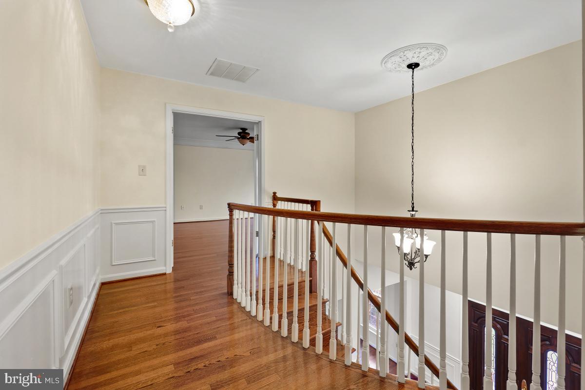 TIMBERLY SOUTH - Residential Lease