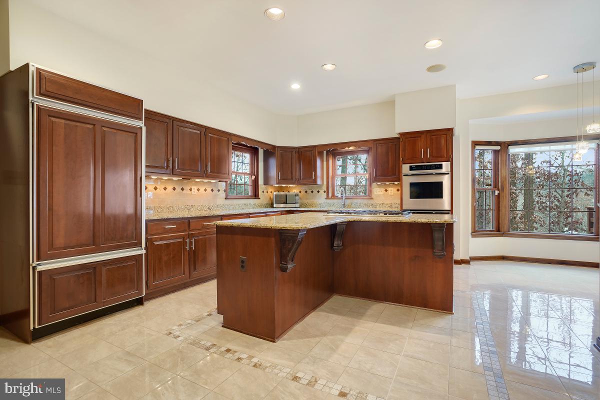 TIMBERLY SOUTH - Residential Lease