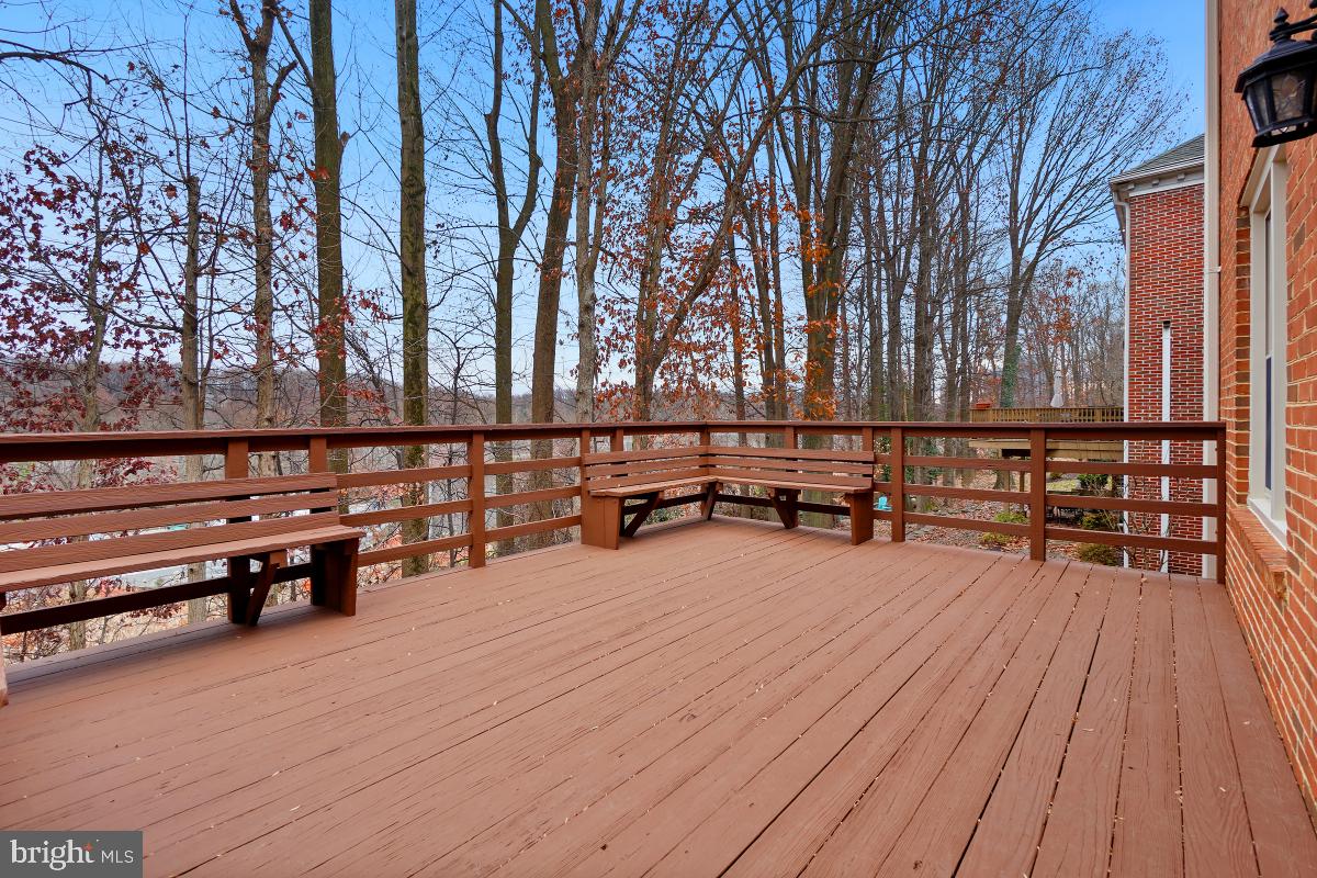 TIMBERLY SOUTH - Residential Lease