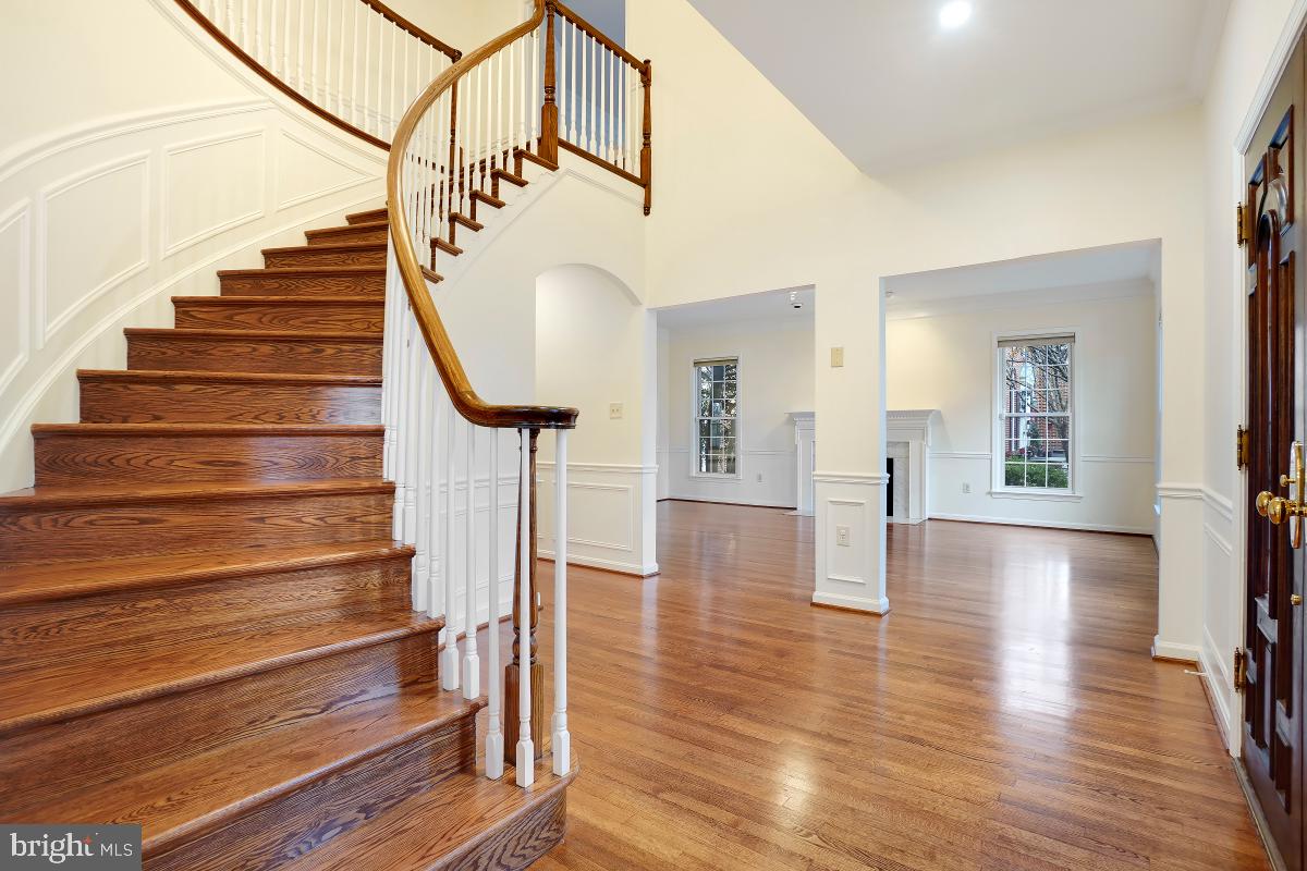 TIMBERLY SOUTH - Residential Lease