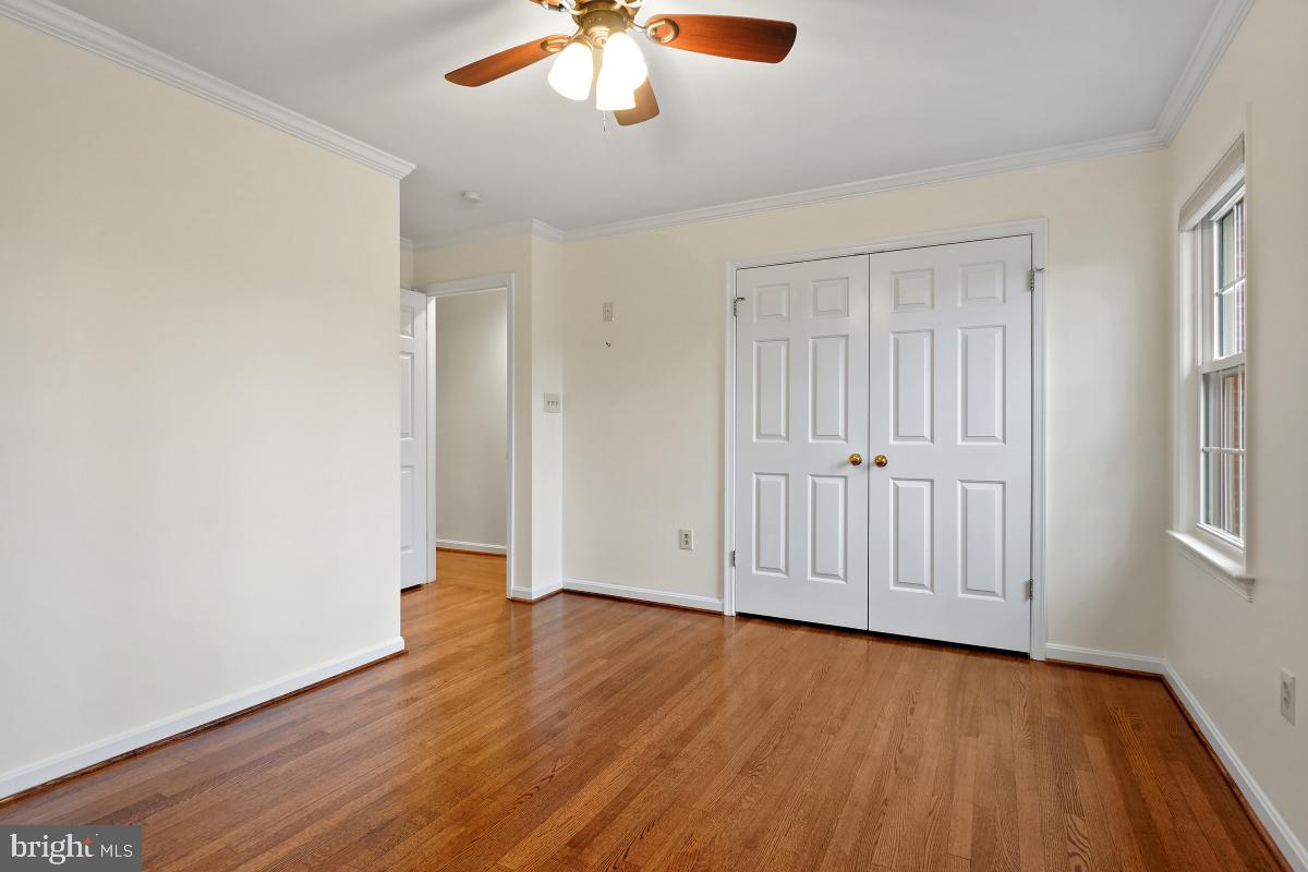 TIMBERLY SOUTH - Residential Lease