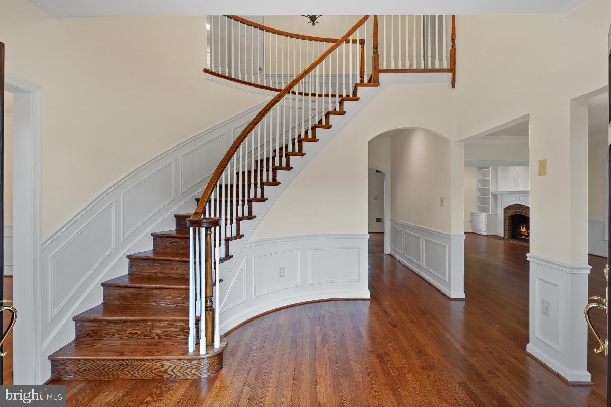TIMBERLY SOUTH - Residential Lease