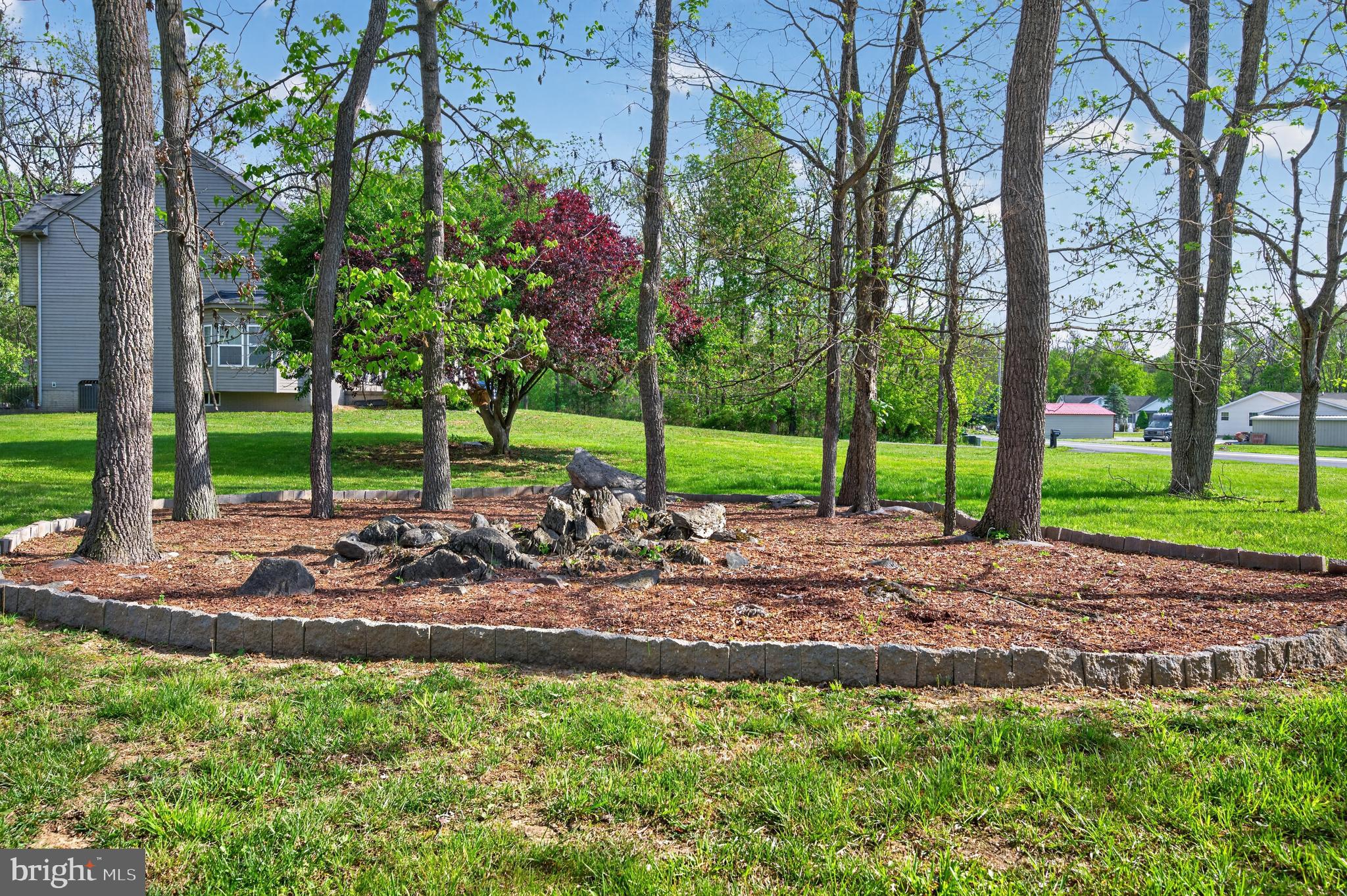 FIELDSTONE - Residential