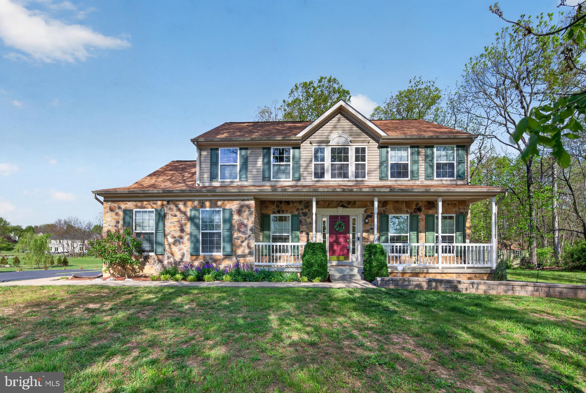 FIELDSTONE - Residential