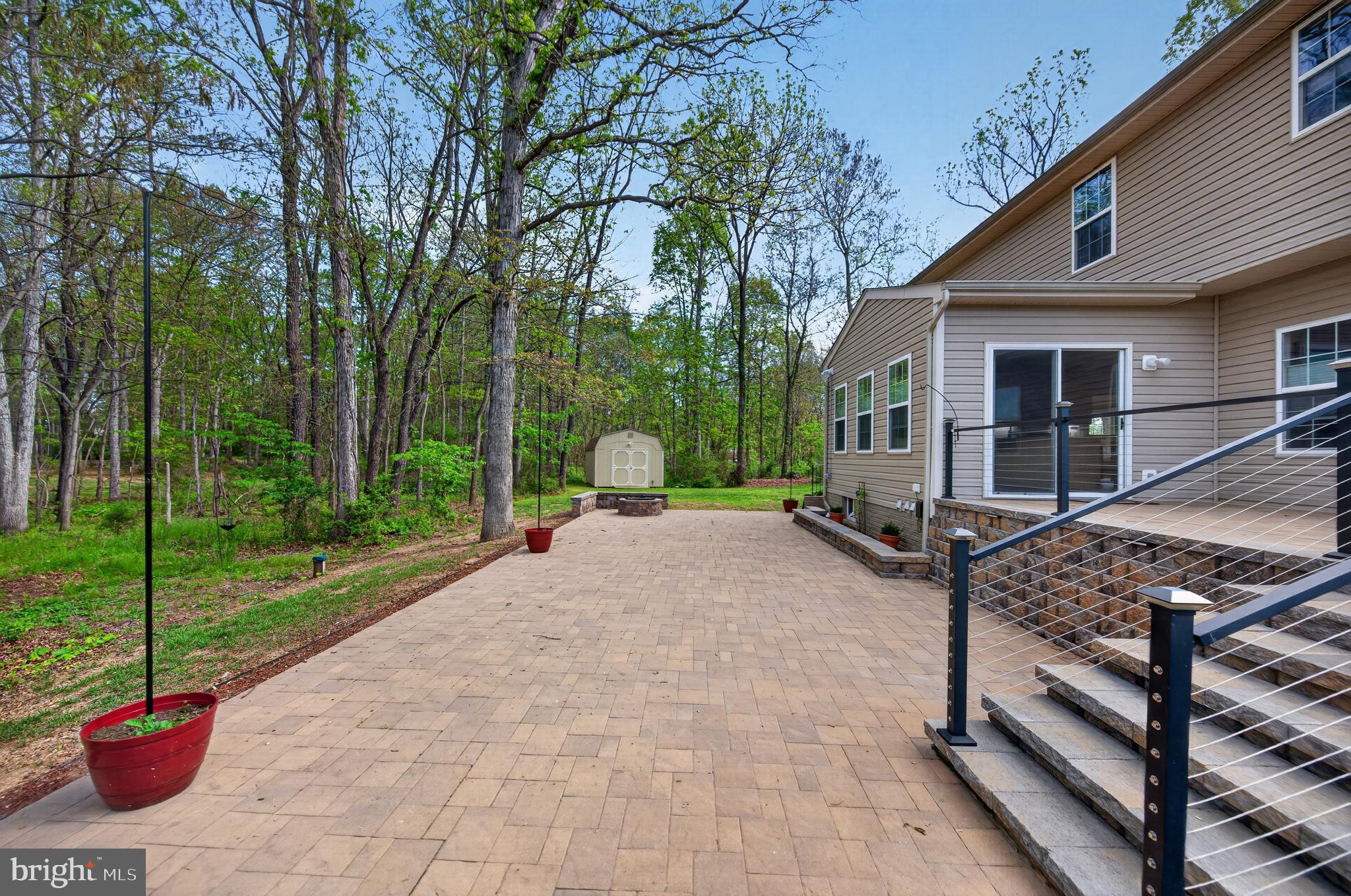 FIELDSTONE - Residential