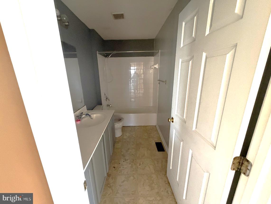 SENECA RIDGE - Residential