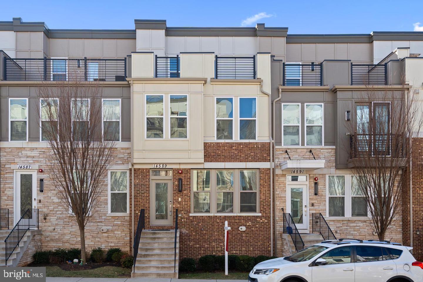 THE PRESERVE AT WESTFIELDS - Residential Lease