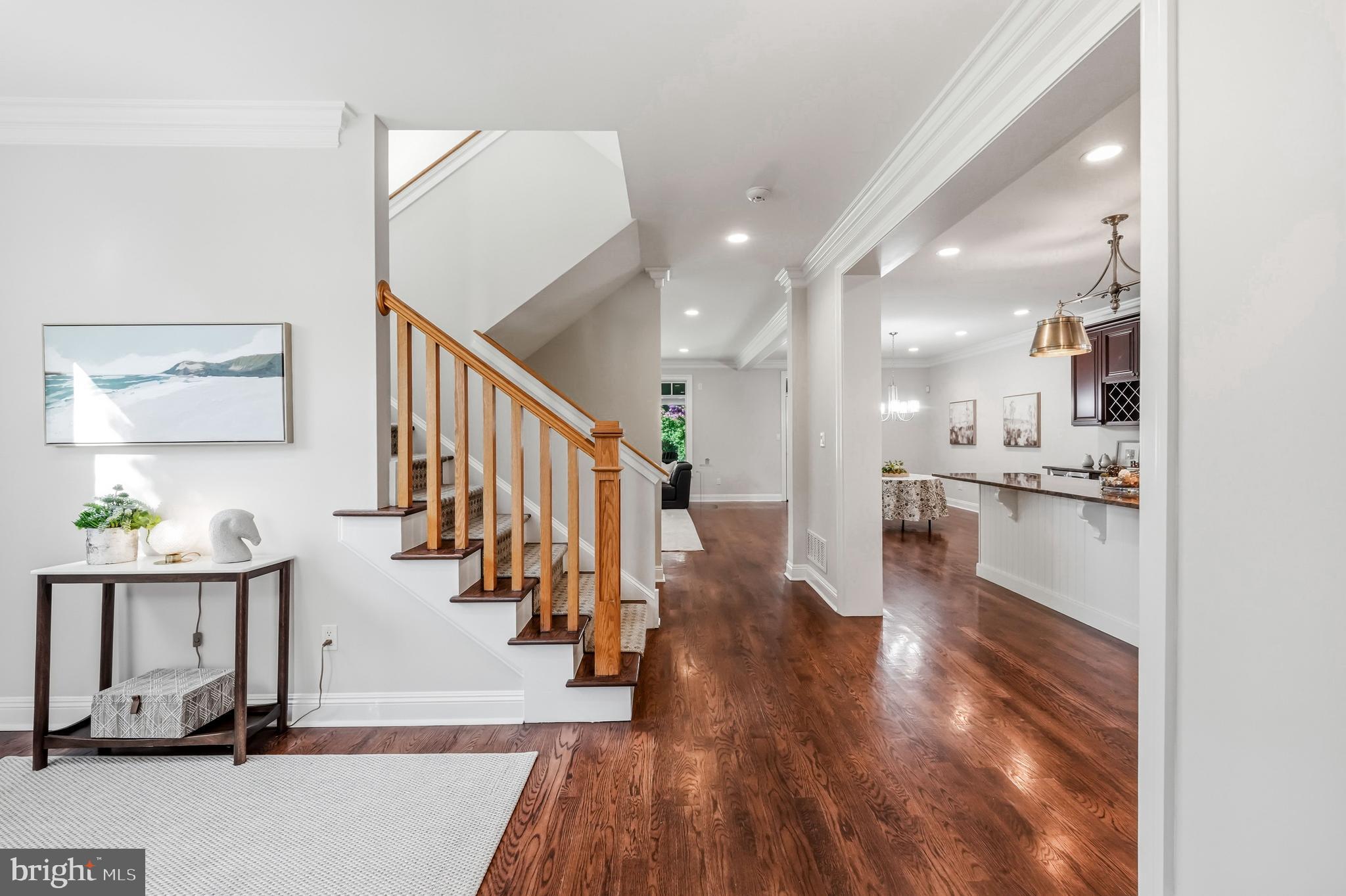 BERWYN VILLAGE - Residential