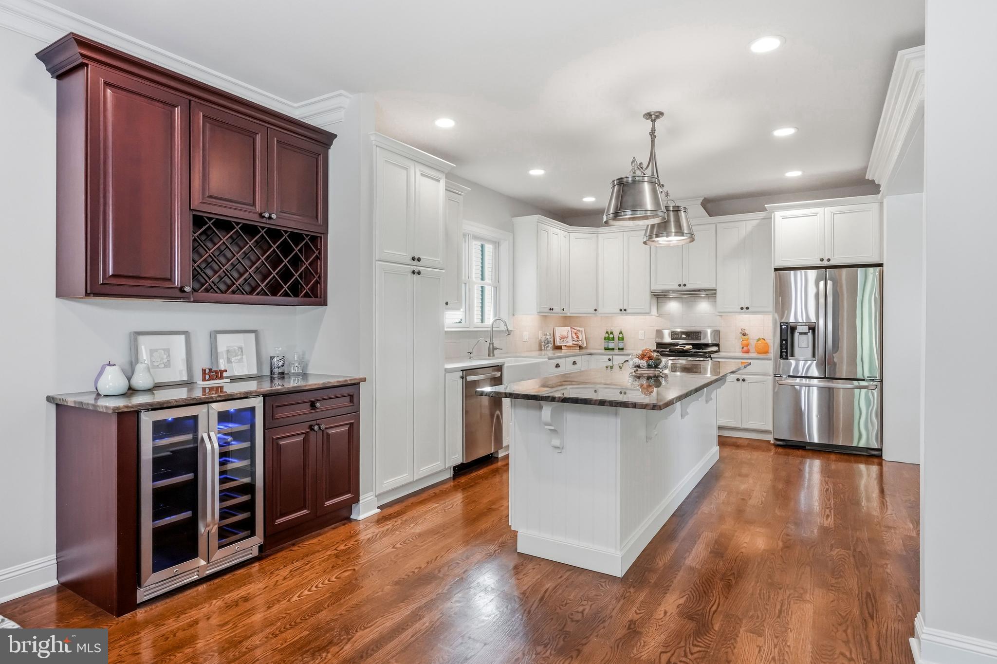 BERWYN VILLAGE - Residential