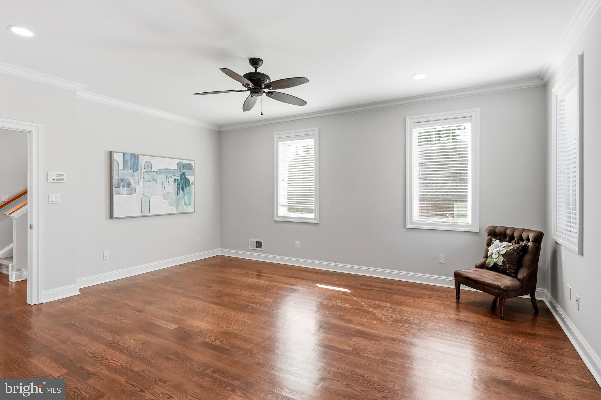 BERWYN VILLAGE - Residential