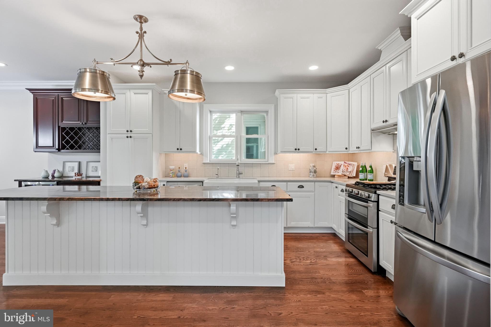 BERWYN VILLAGE - Residential