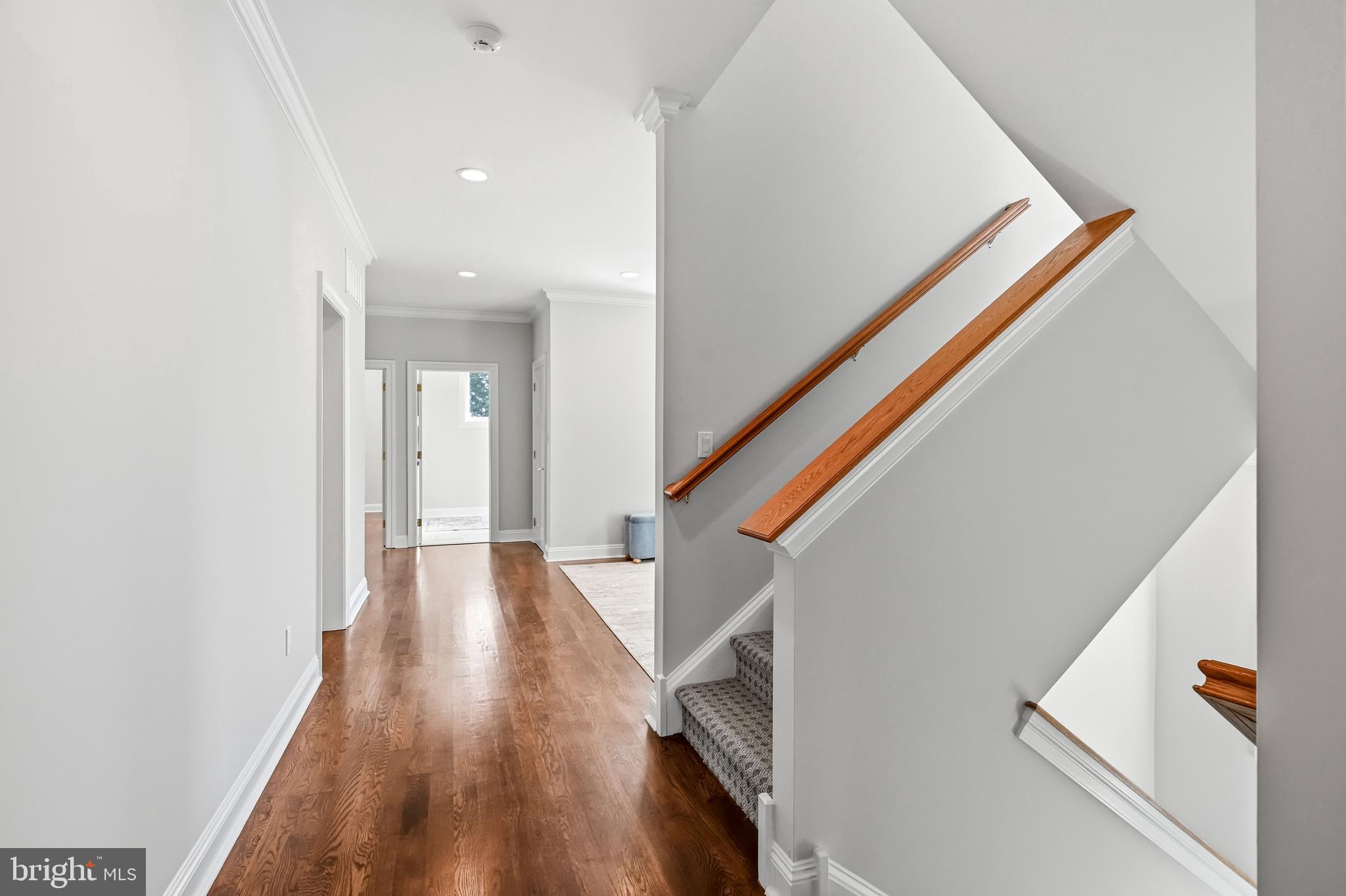 BERWYN VILLAGE - Residential