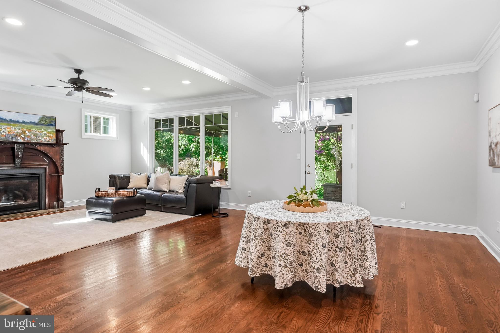 BERWYN VILLAGE - Residential