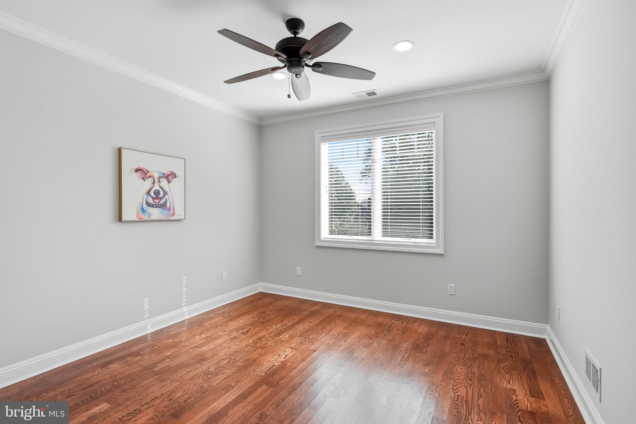 BERWYN VILLAGE - Residential