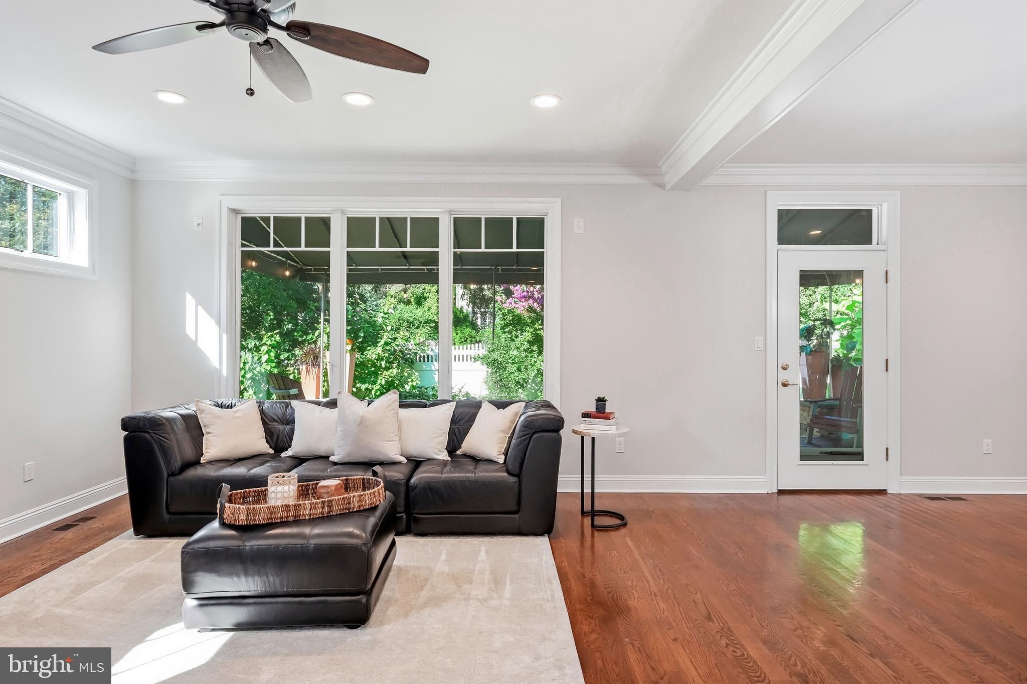 BERWYN VILLAGE - Residential