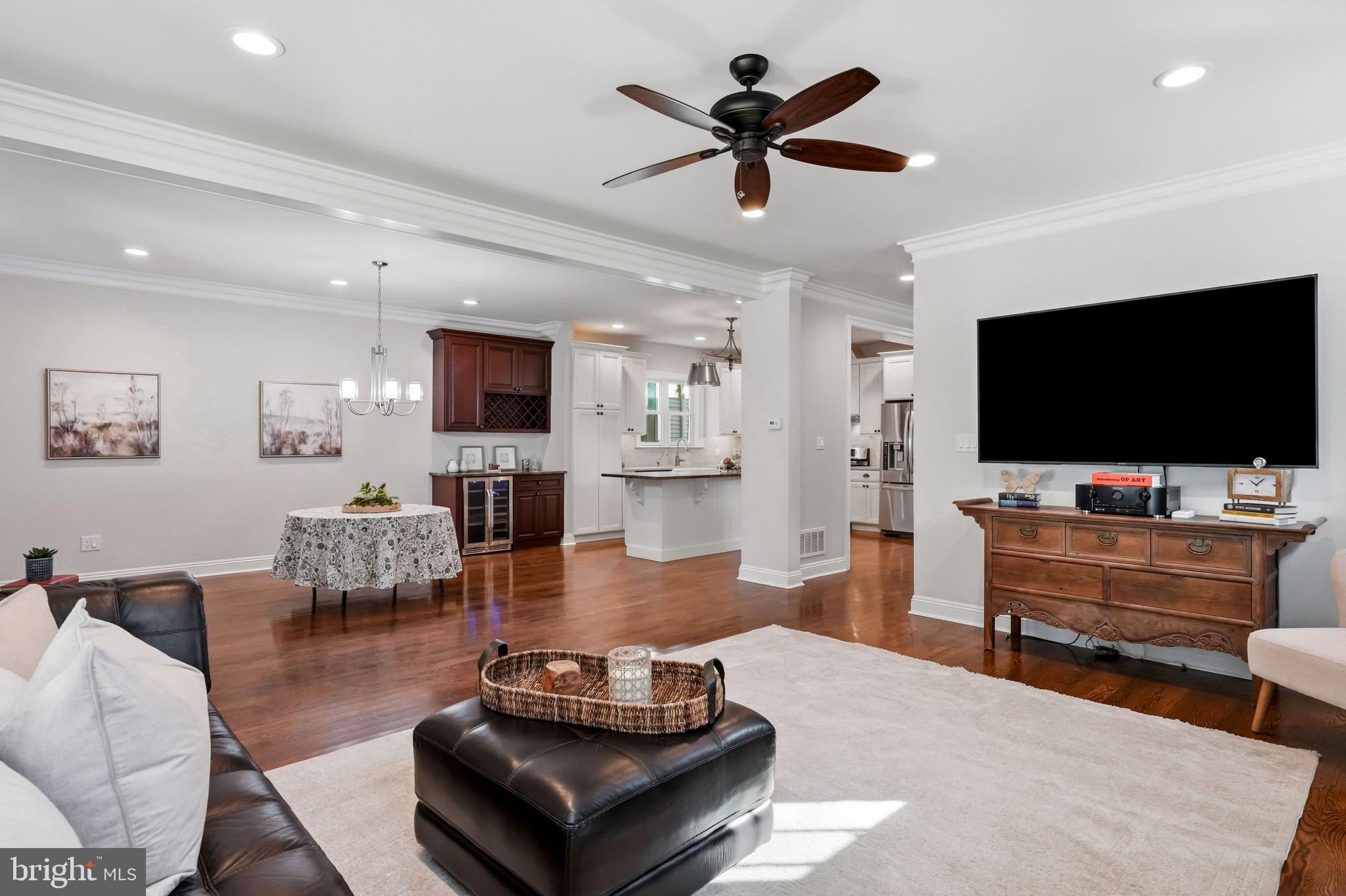 BERWYN VILLAGE - Residential