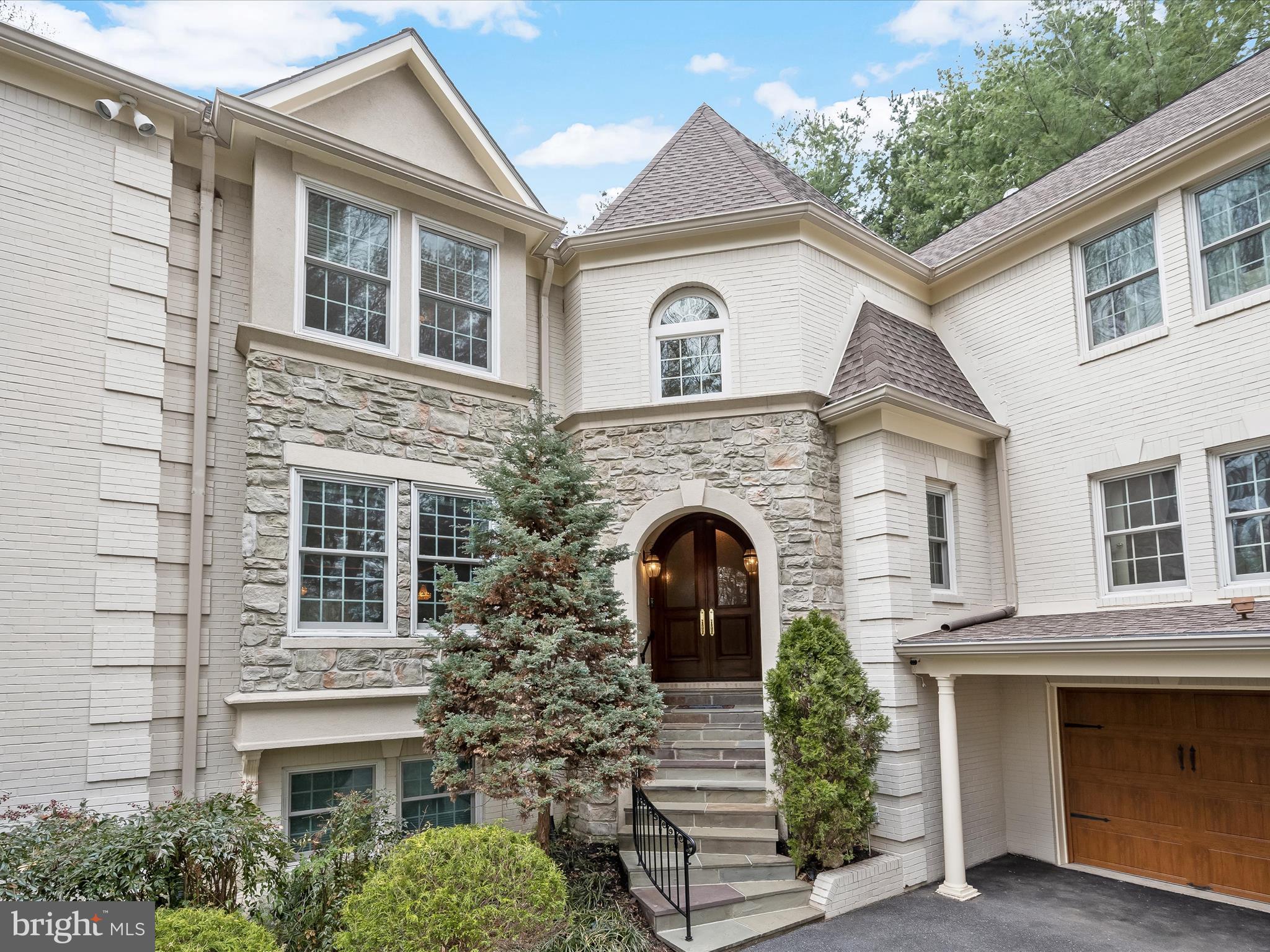 WATERFORD - Residential