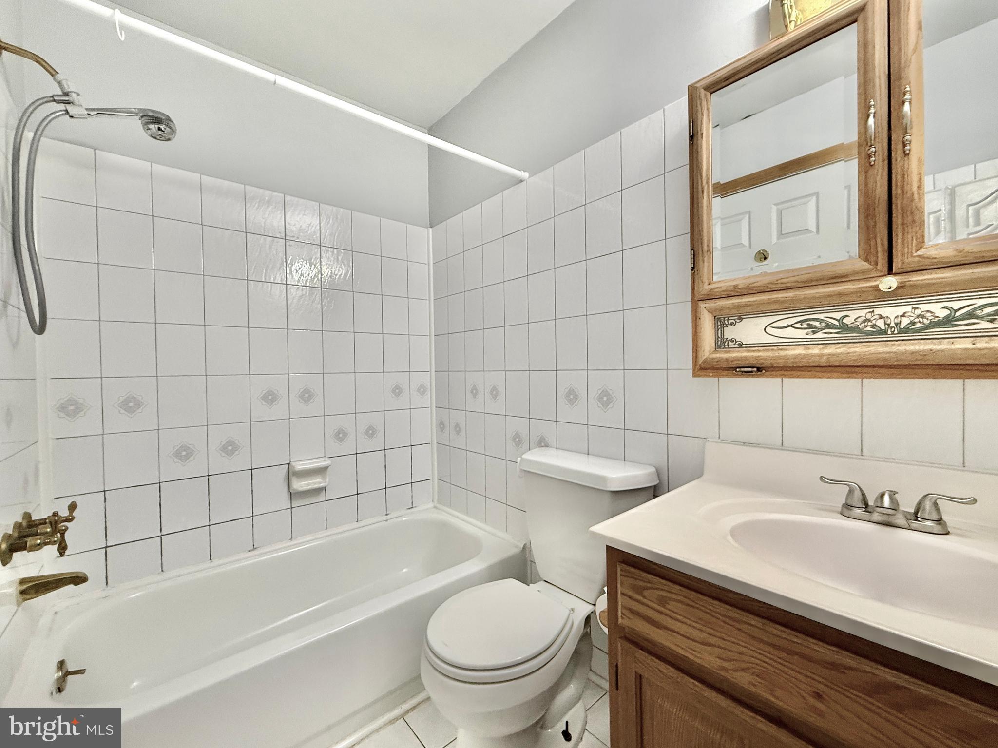 WEDGEWOOD ESTATES - Residential