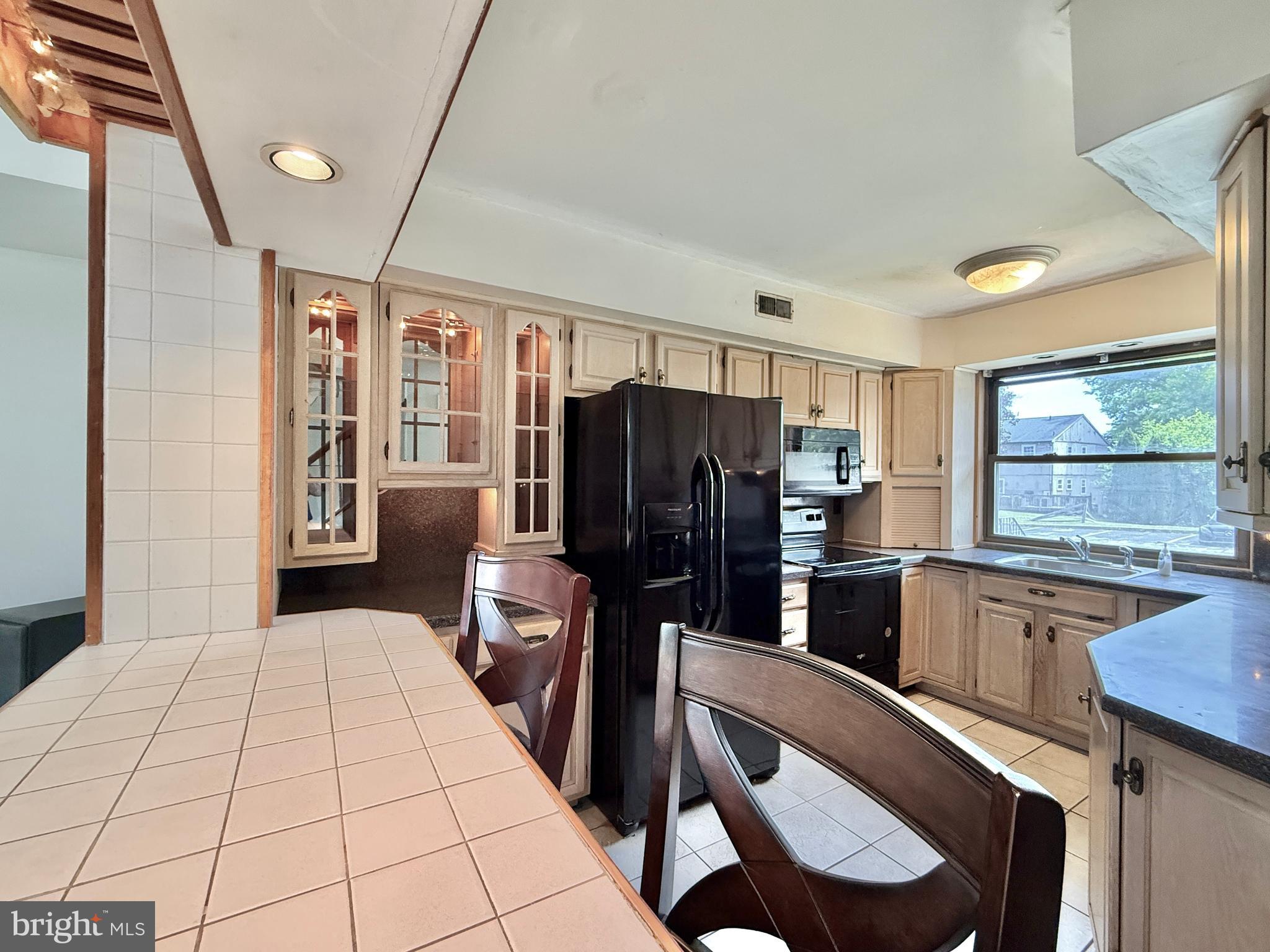 WEDGEWOOD ESTATES - Residential