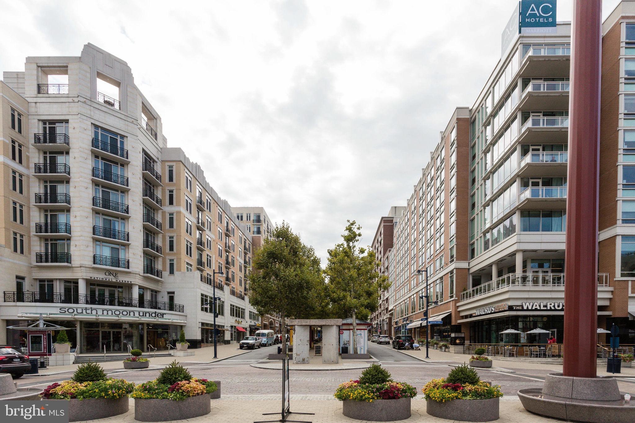 NATIONAL HARBOR - Residential