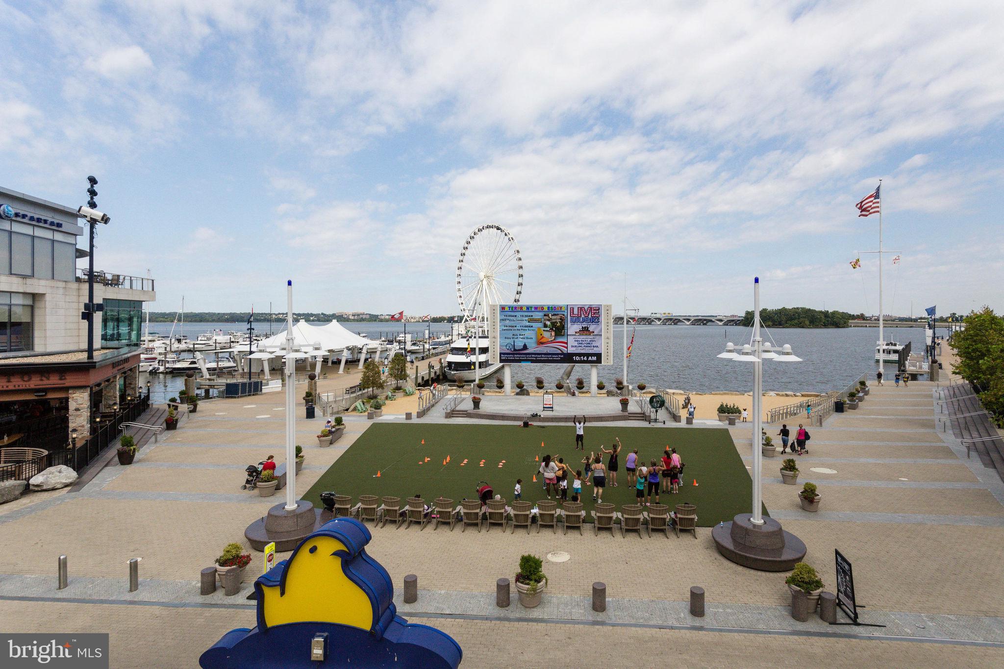 NATIONAL HARBOR - Residential
