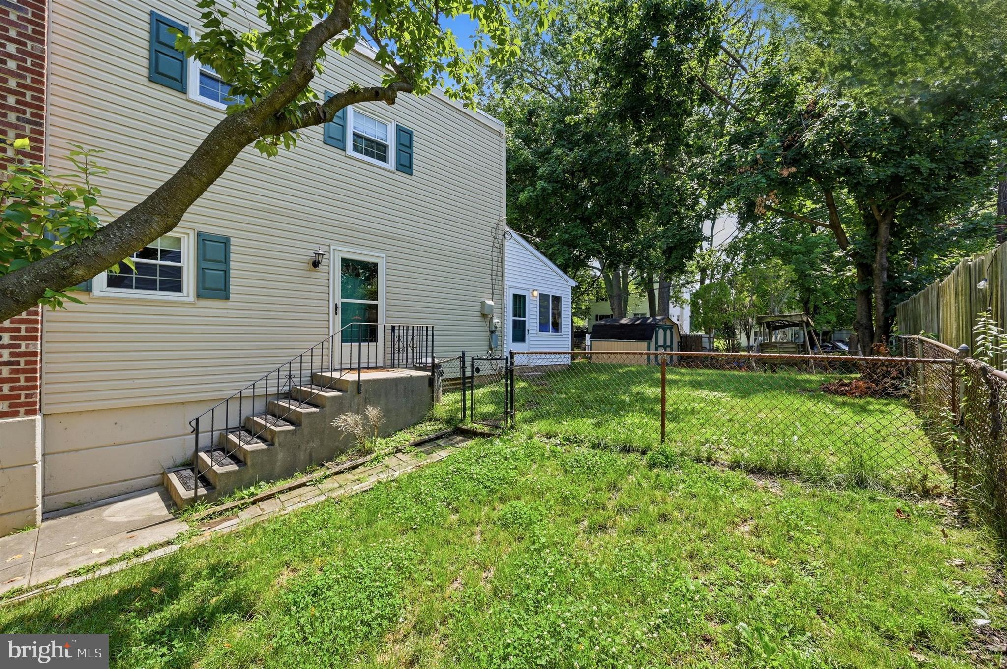 NORRIS HILLS CT - Residential