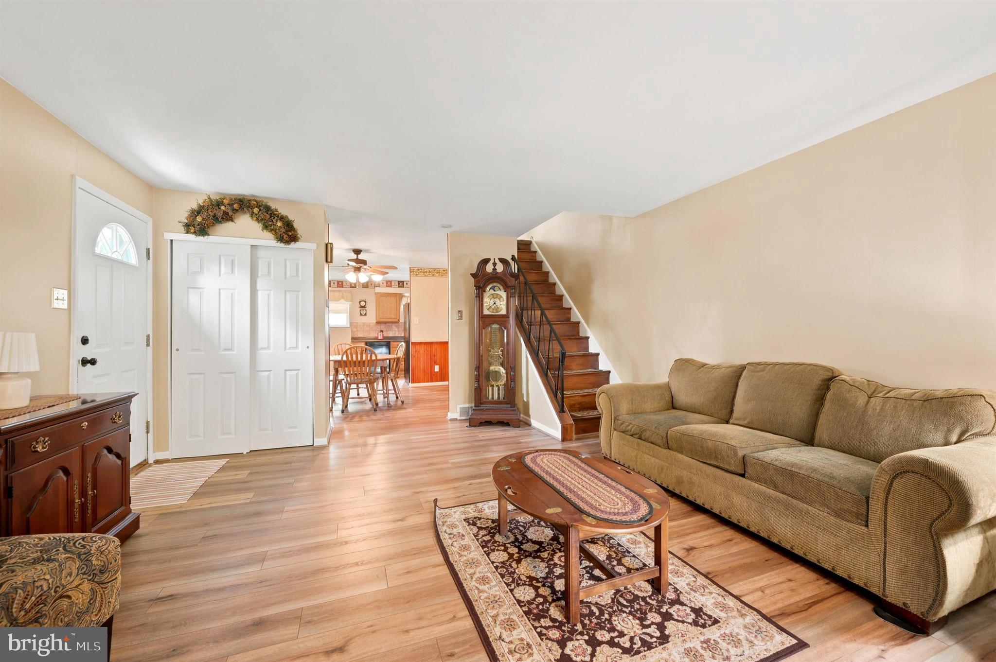NORRIS HILLS CT - Residential