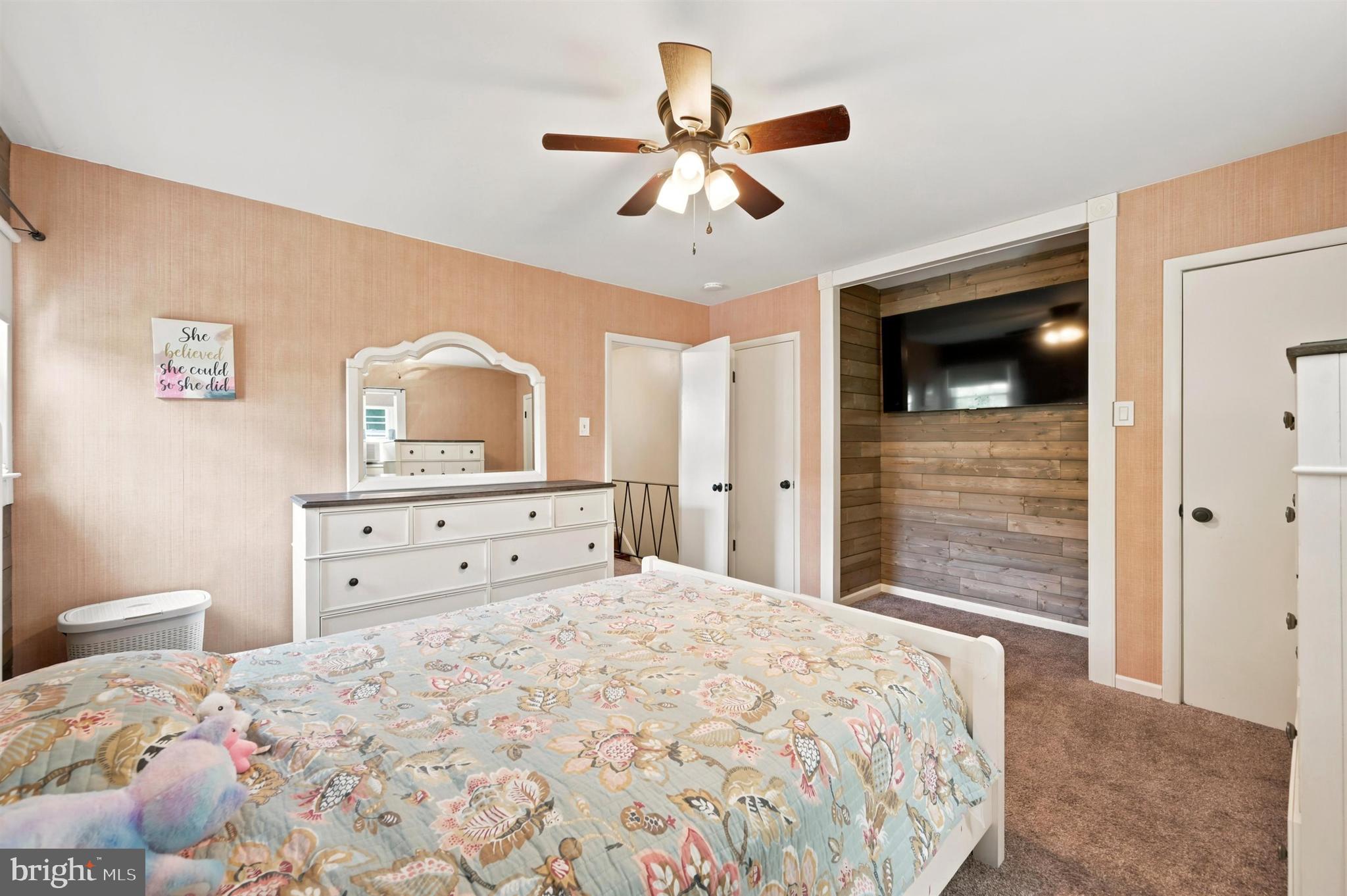 NORRIS HILLS CT - Residential