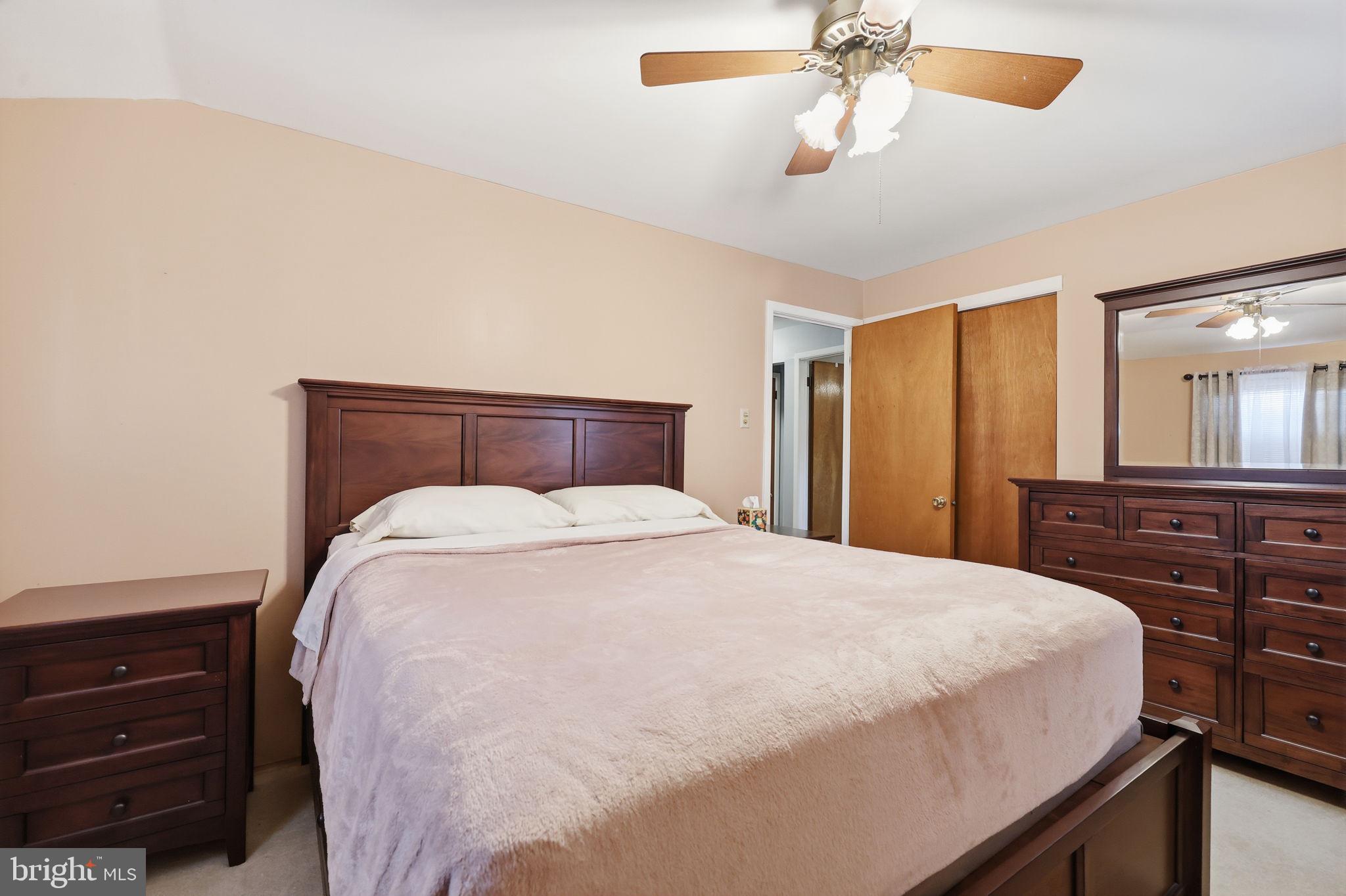 WILLOW MANOR FARMS - Residential