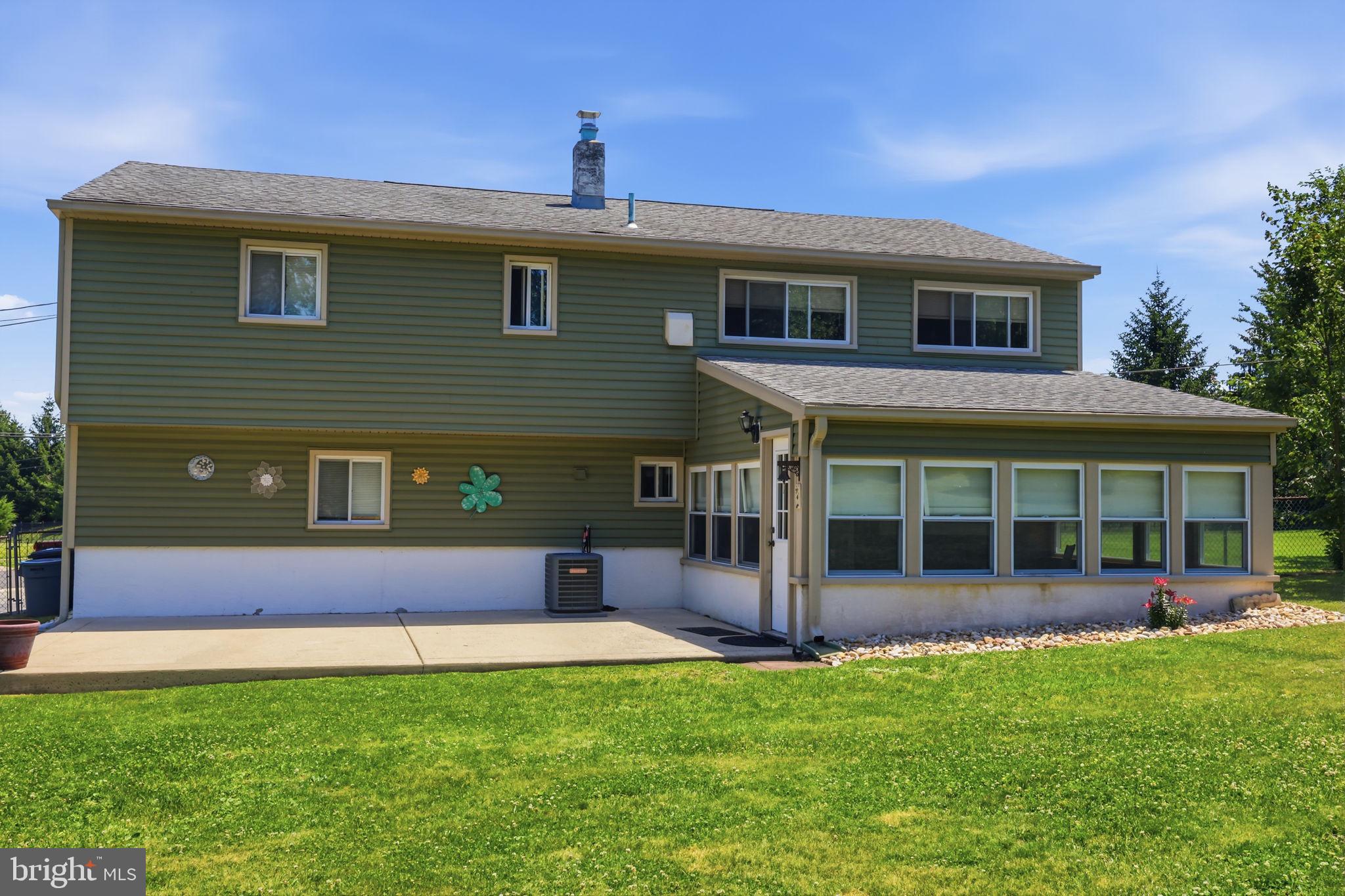 WILLOW MANOR FARMS - Residential