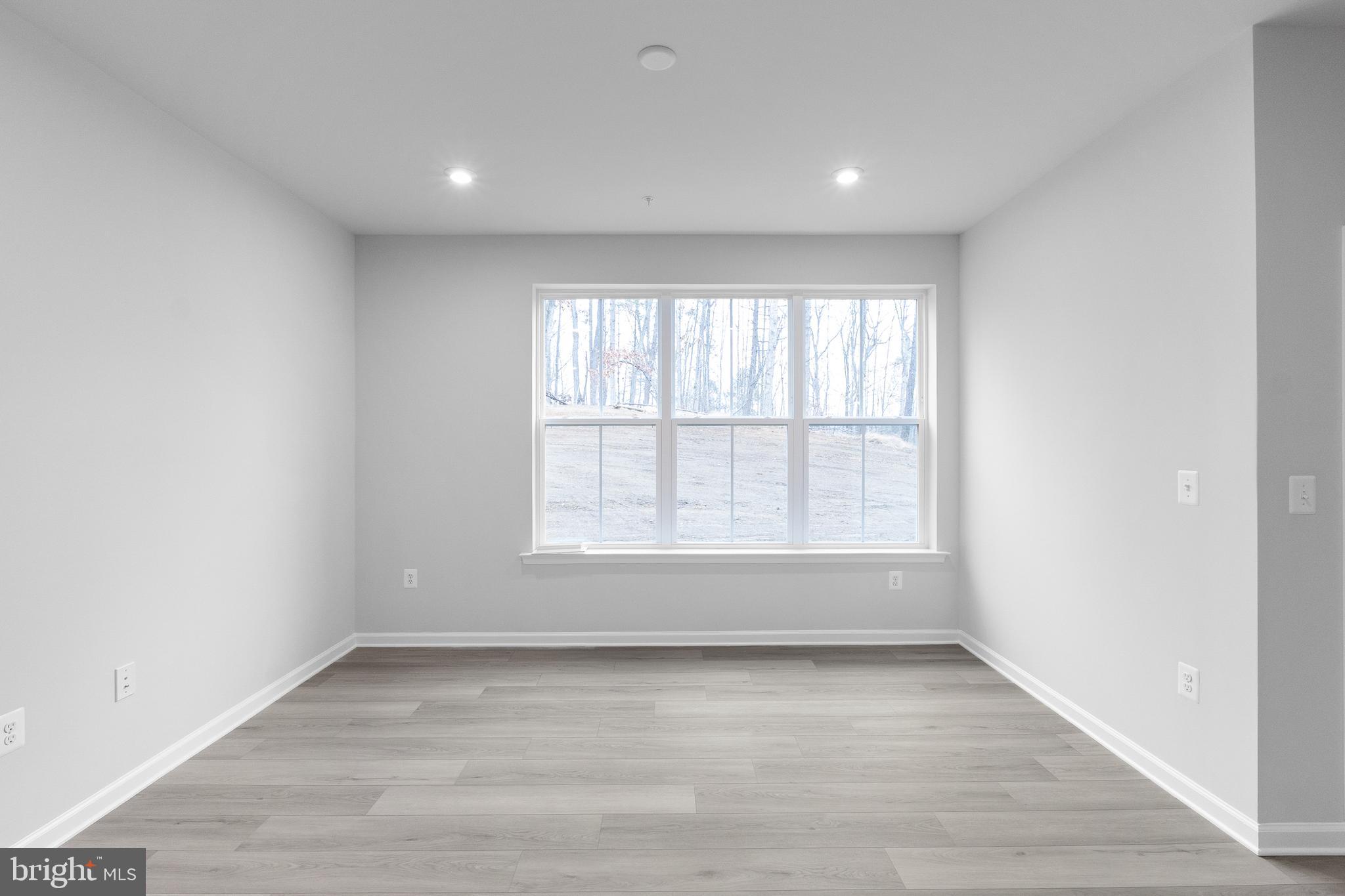EMBREY MILL - Residential