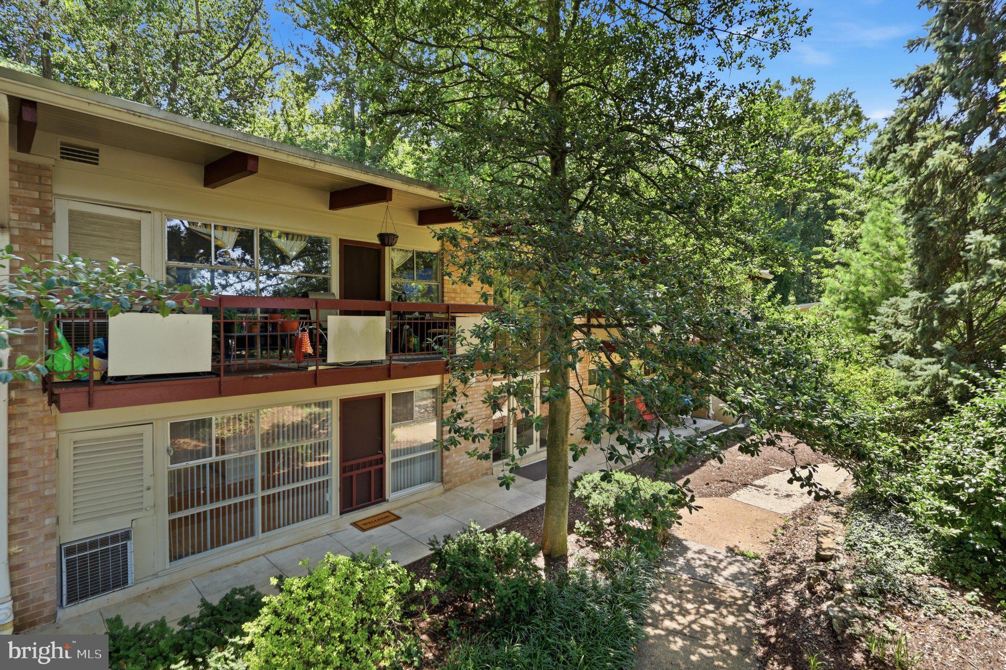 HERITAGE WOODS - Residential