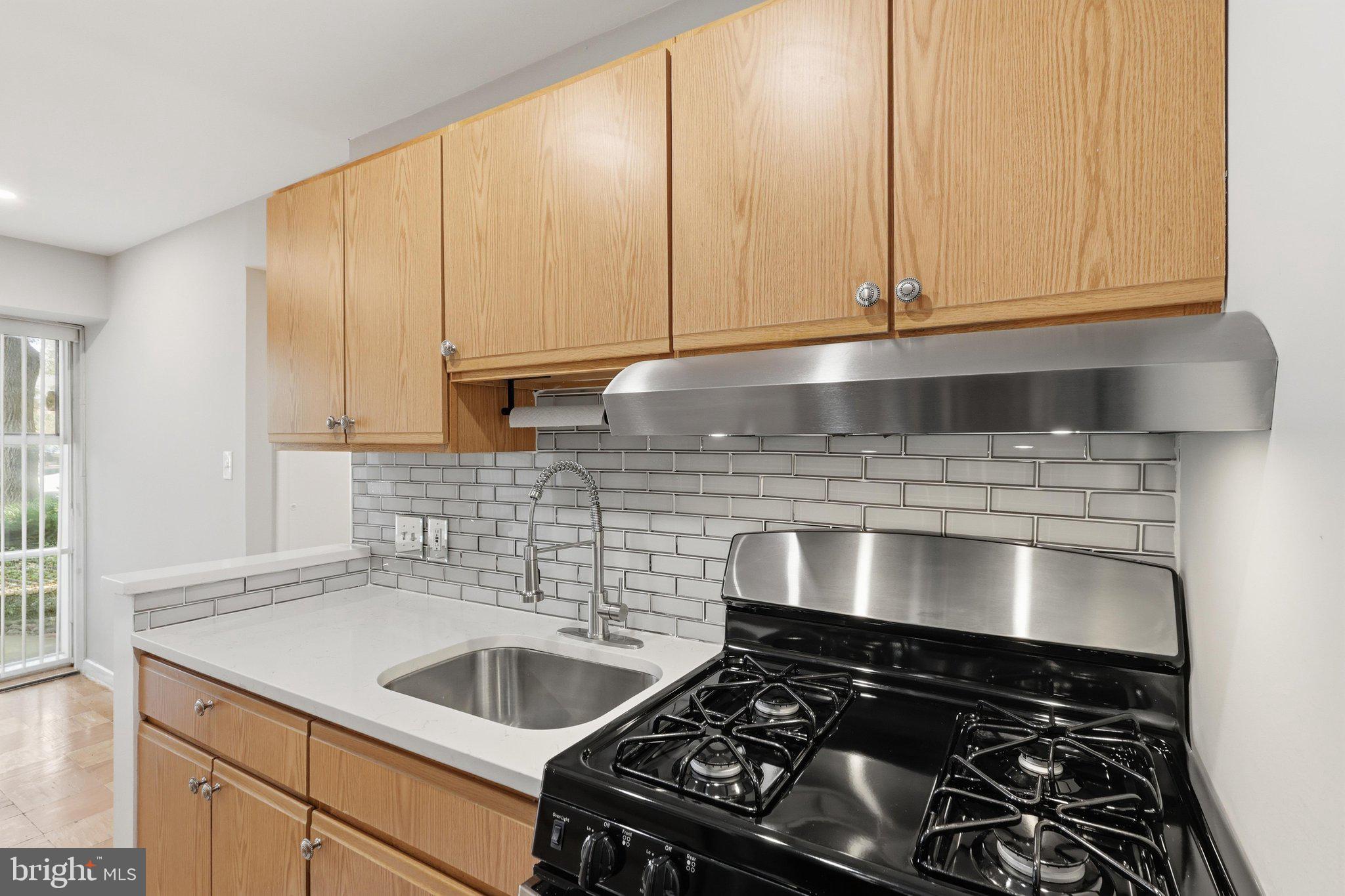 HERITAGE WOODS - Residential