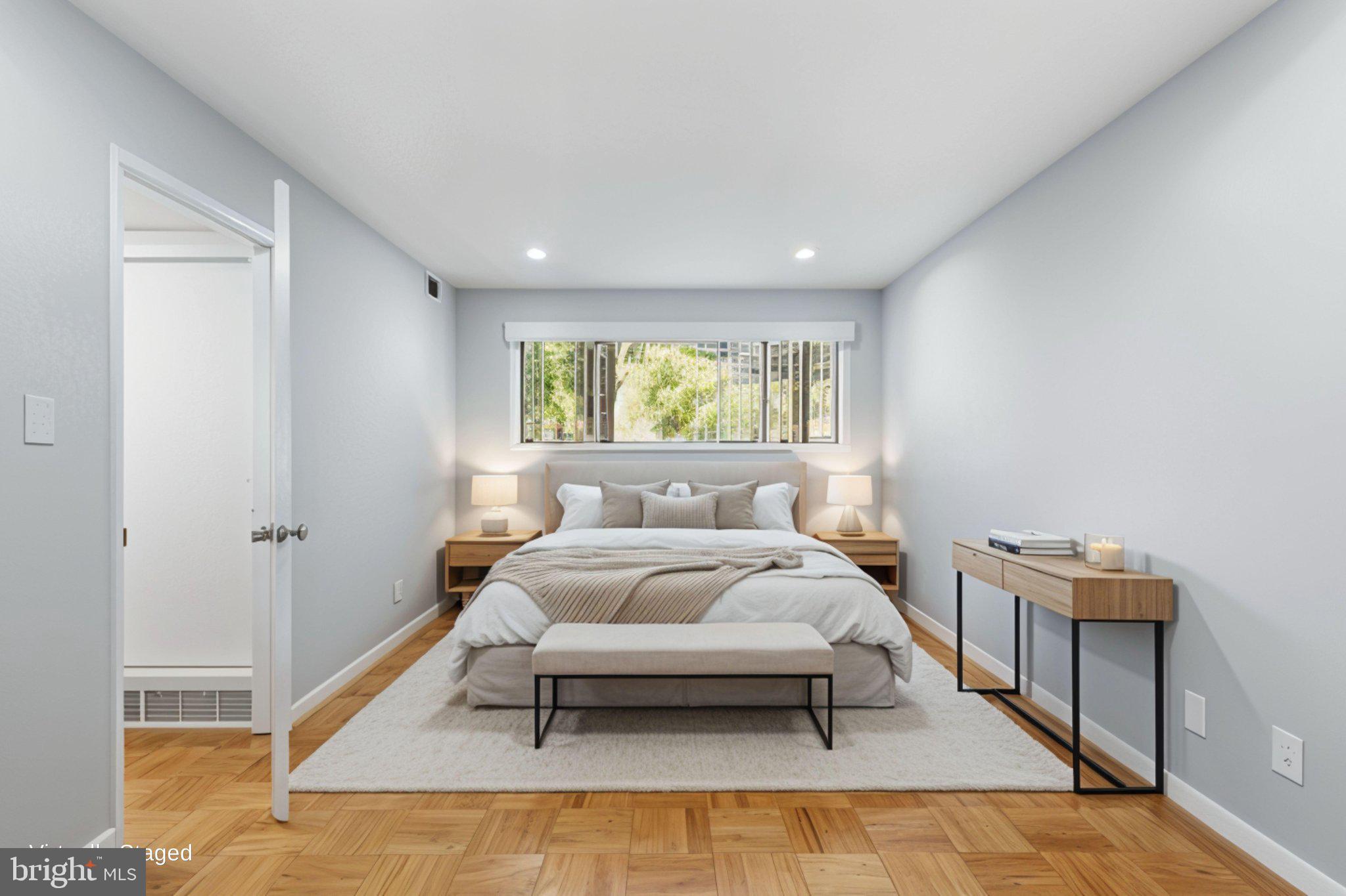 HERITAGE WOODS - Residential
