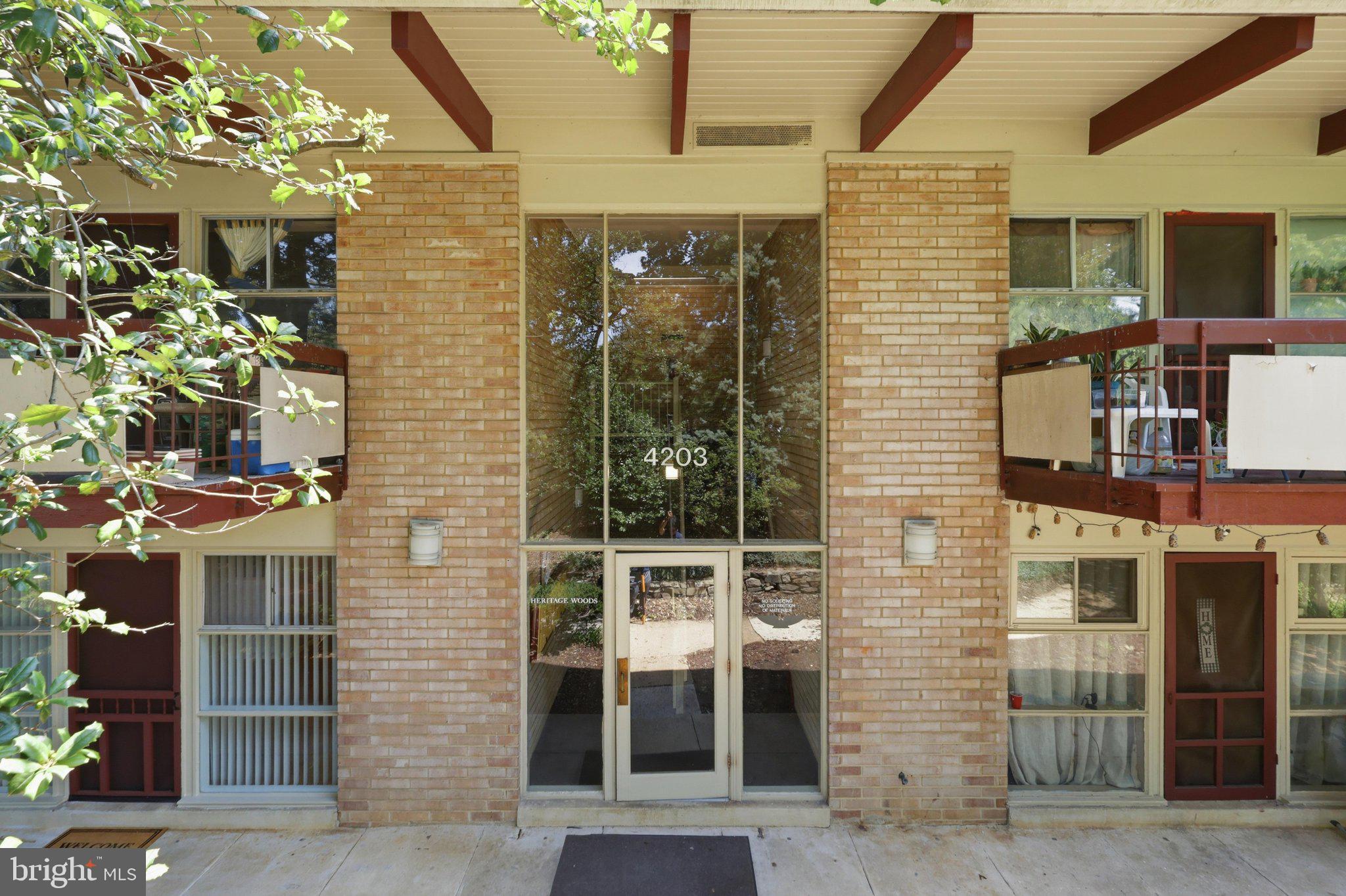 HERITAGE WOODS - Residential
