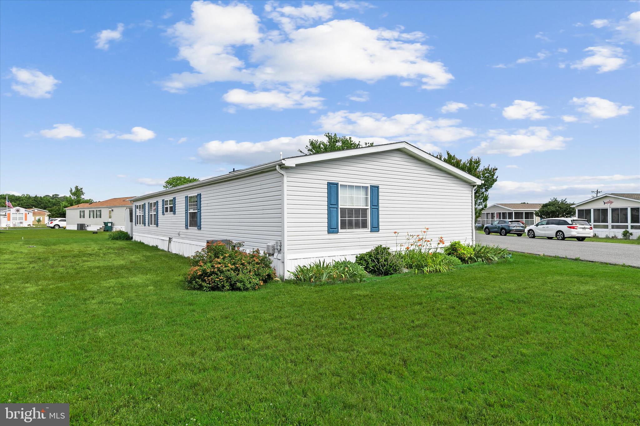 SHADY PARK - Residential