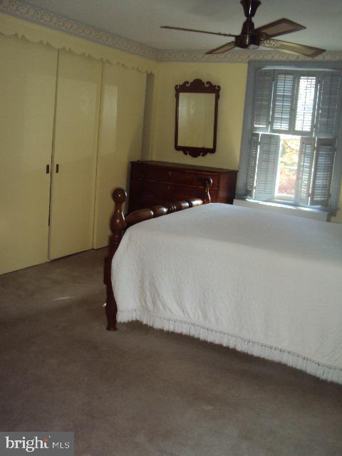 HILLCREST - Residential