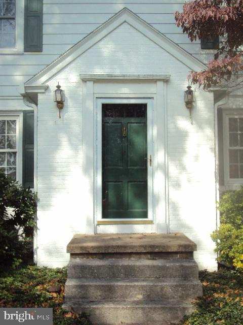 HILLCREST - Residential