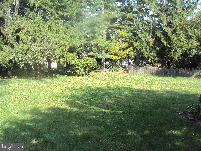 HILLCREST - Residential