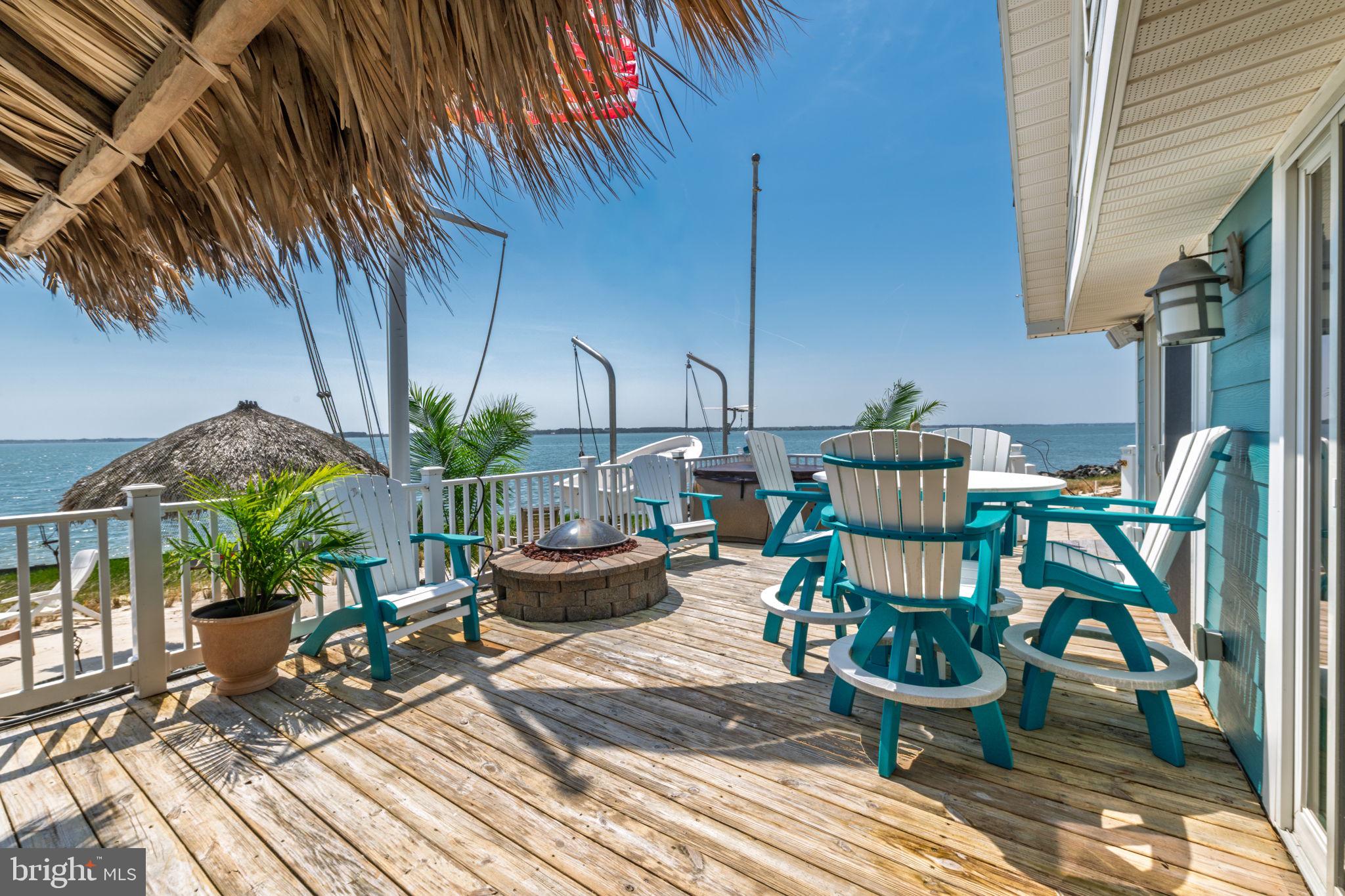 WHITE HOUSE BEACH - Residential