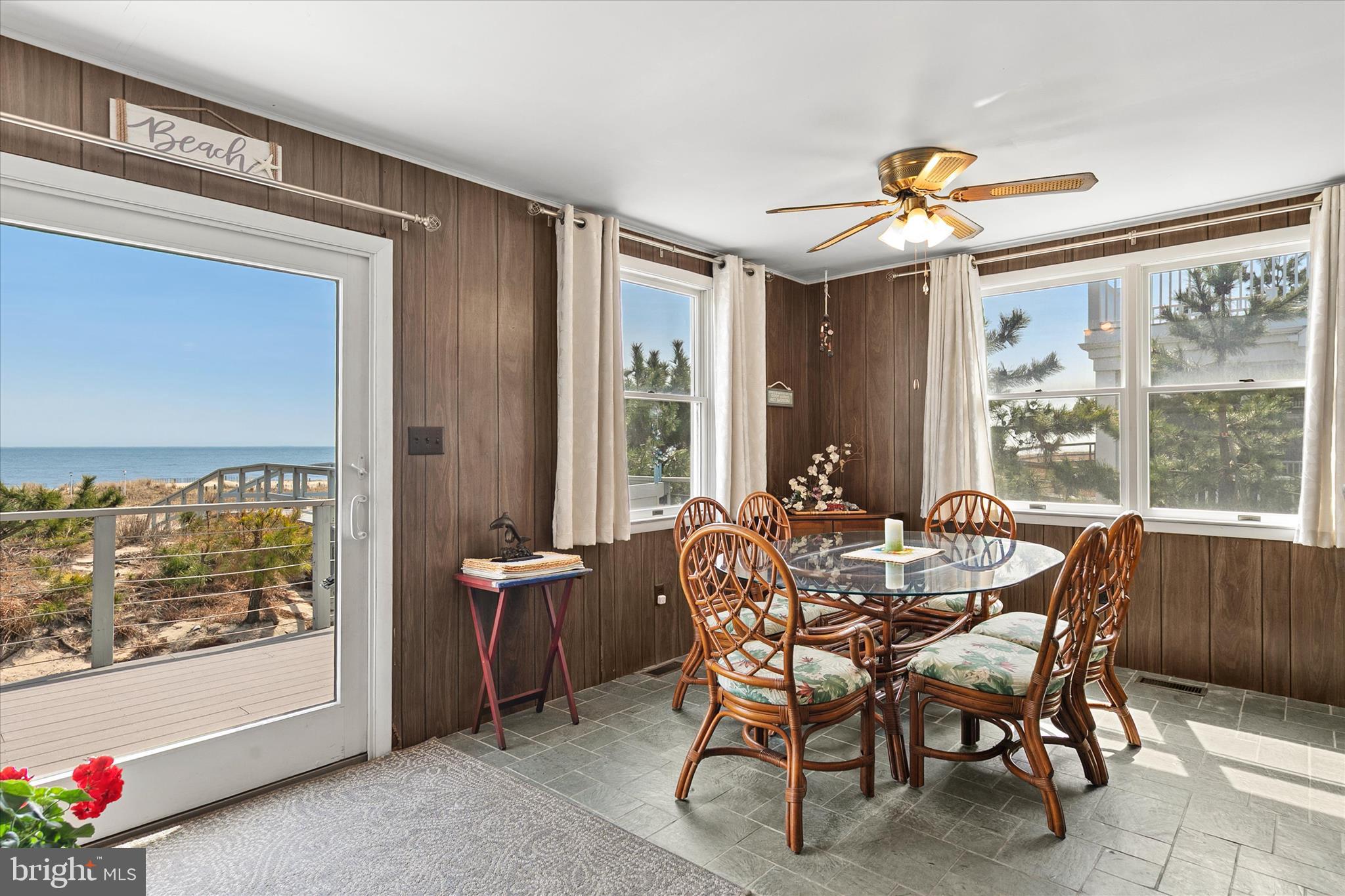 MIDDLESEX BEACH - Residential